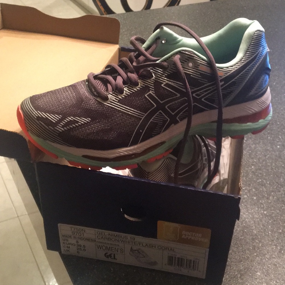 ASICS Gel-Nimbus 19